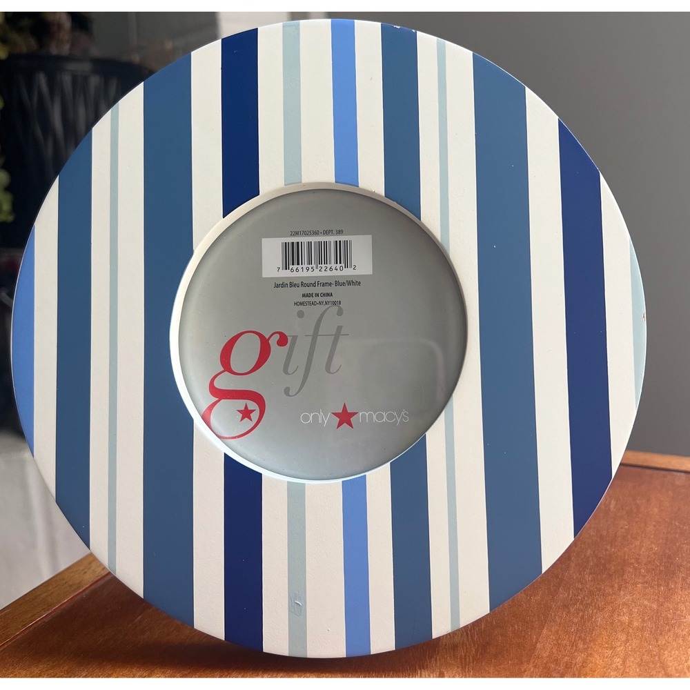 Macy's Jardin Bleu Picture Frame Blue White Striped Nautical 7.5 inch
New in box